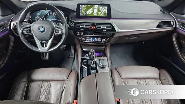 BMW 5 Series (G30) id 3029504 из Кореи 17