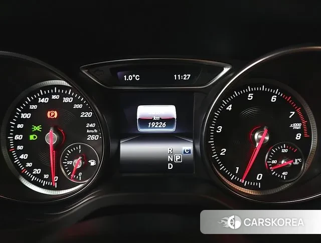 Mercedes-Benz GLA-Class X156 id 3562935 из Кореи 17