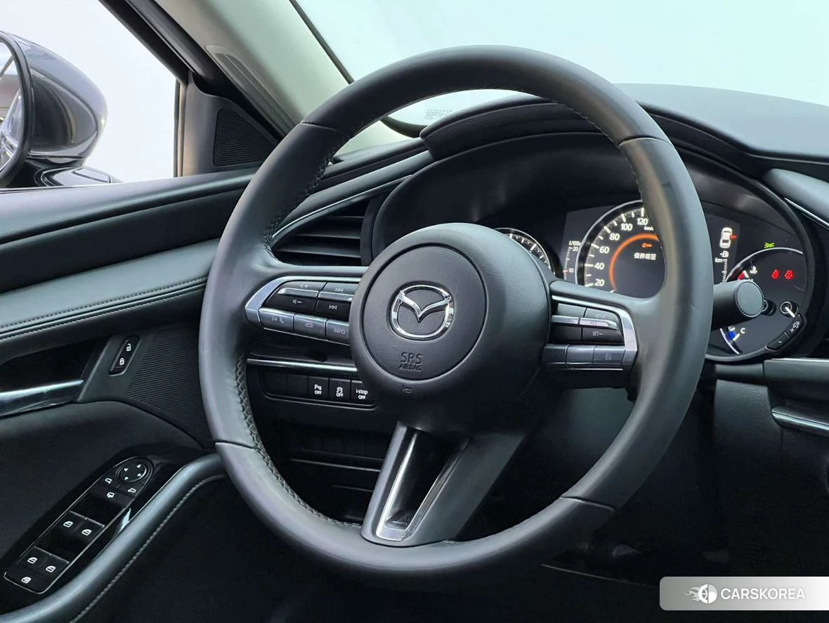 Mazda 3 id 4479469 из Китая 13