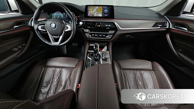 BMW 5 Series (G30) id 4285252 из Кореи 17