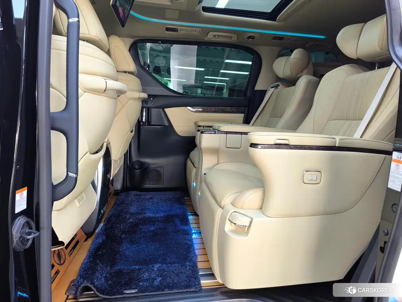 Toyota Vellfire id 4654425 из Китая 30