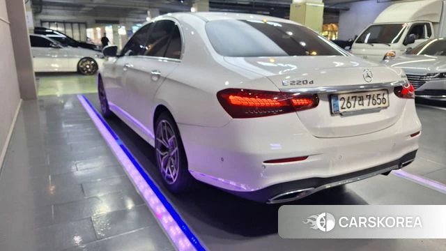 Mercedes-Benz E-Class W213 id 4692953 из Кореи 17