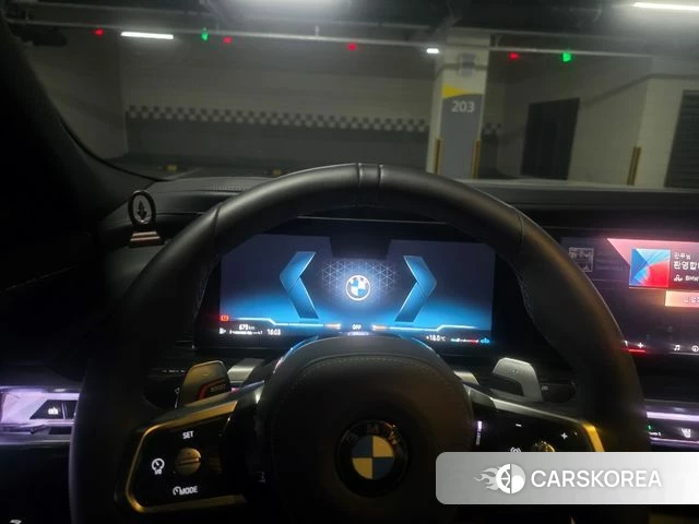 BMW 7 Series (G70) id 3909224 из Кореи 7