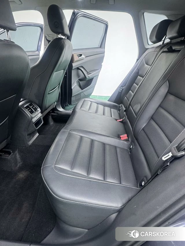 Volkswagen Tuyue id 4335958 из Китая 23