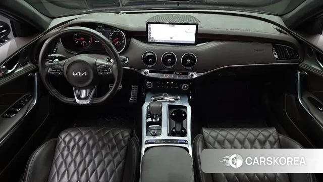 Kia Stinger Meister id 3561367 из Кореи 17