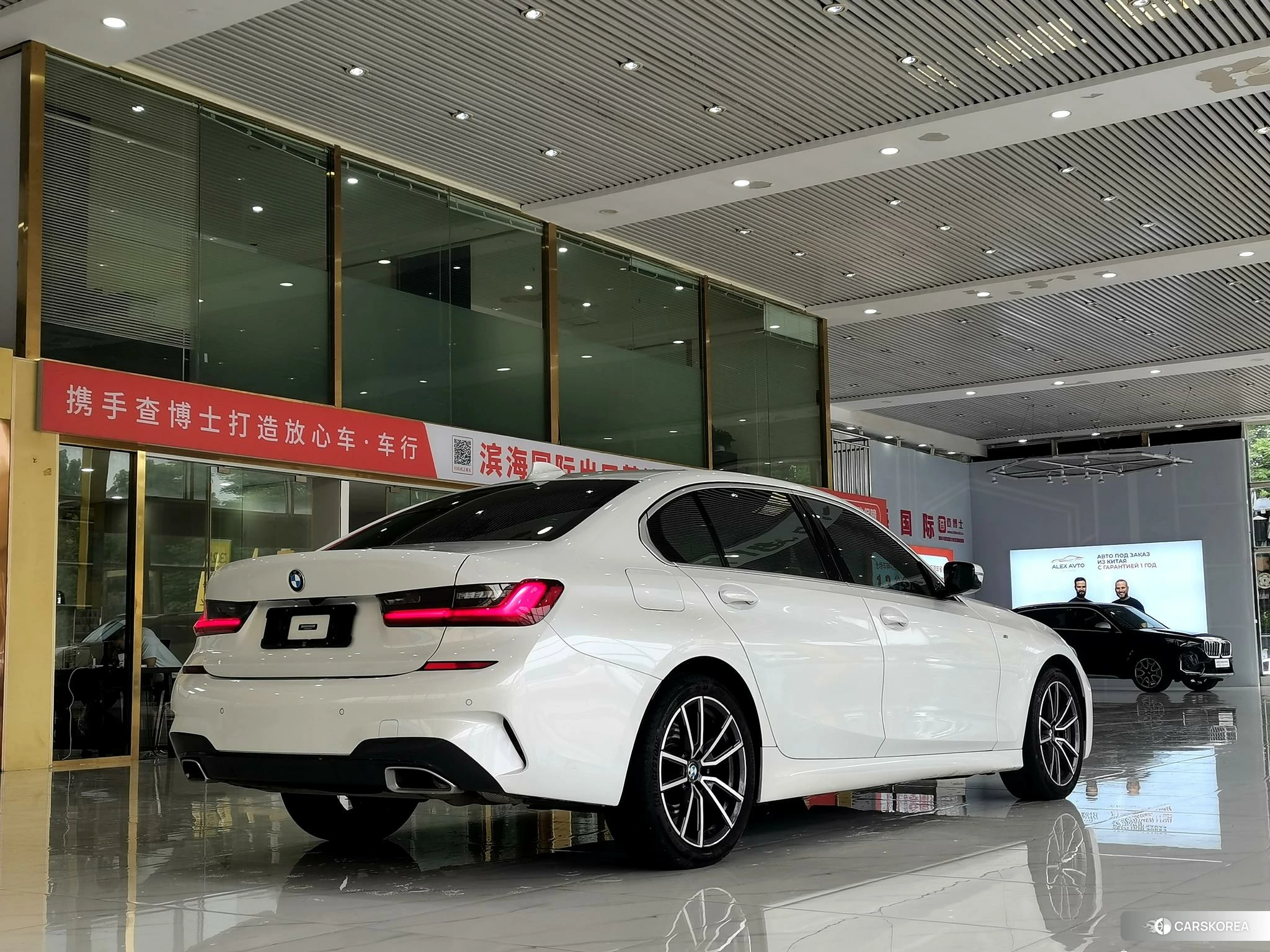 BMW 3 series id 4473554 из Китая 13