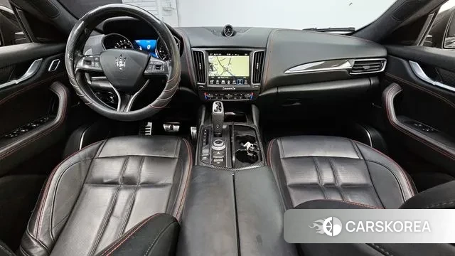 Maserati Levante id 3284610 из Кореи 17