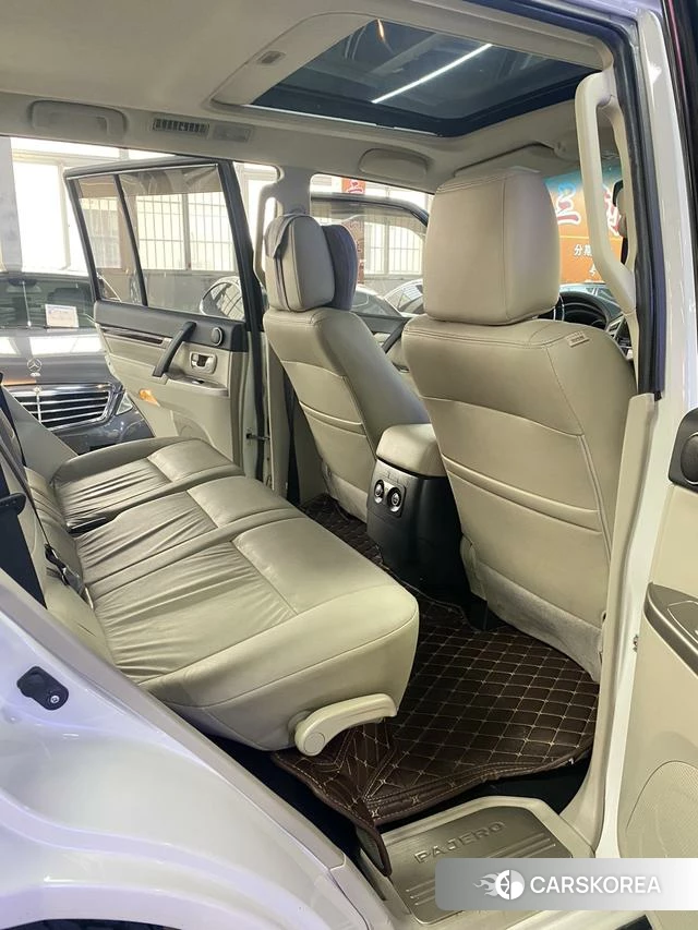 Mitsubishi  Pajero (imported) id 4240069 из Китая 17