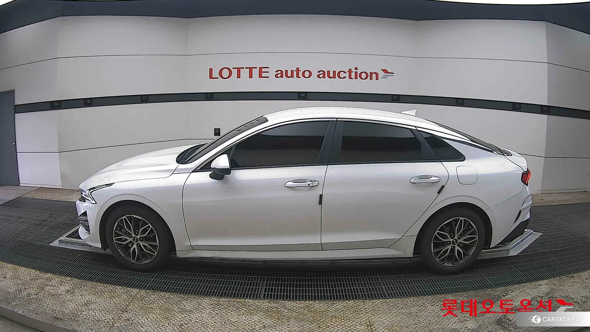 Kia K5 id 3869402 из Кореи 34