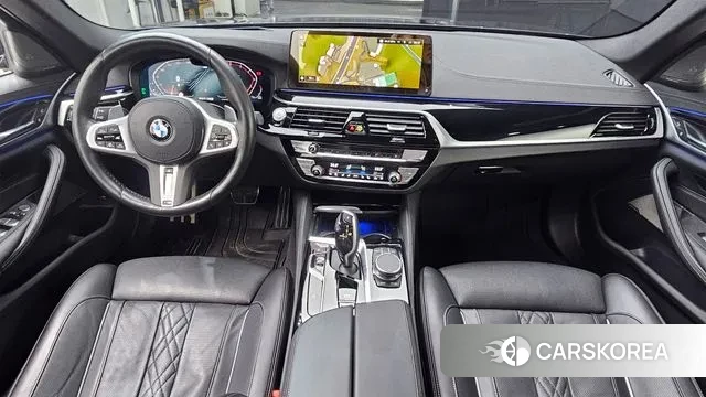 BMW 5 Series (G30) id 3675294 из Кореи 17