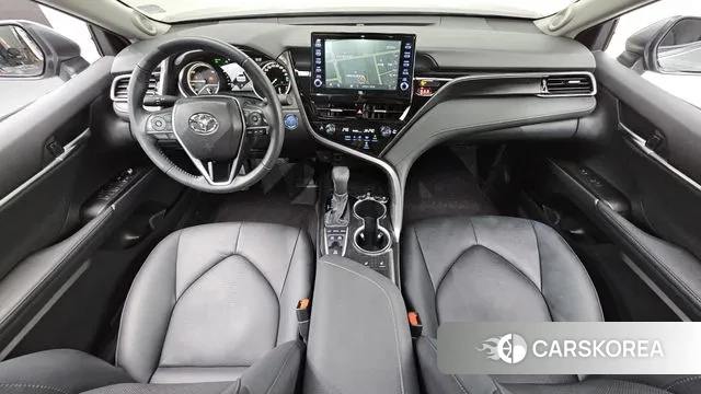 Toyota Camry (XV70) id 3153579 из Кореи 17