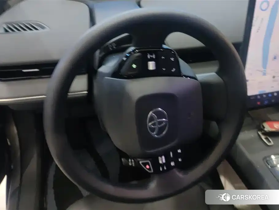 Toyota bZ3 id 4565150 из Китая 13