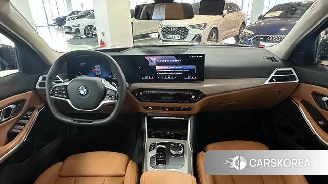 BMW 3 Series (G20) id 3921579 из Кореи 17