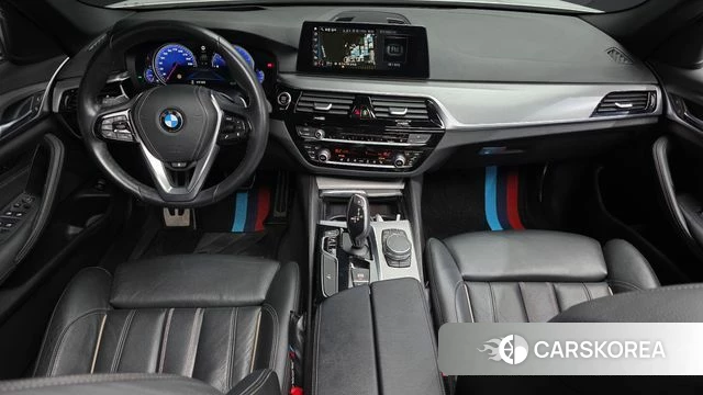 BMW 5 Series (G30) id 3894325 из Кореи 17