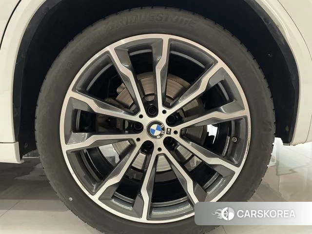 BMW X3 id 4313913 из Китая 30