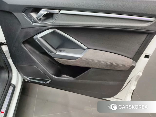 Audi Q3 id 4213817 из Китая 25