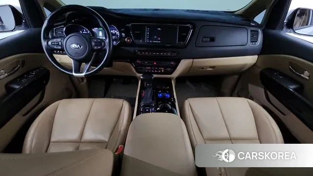 Kia The New Carnival id 3692612 из Кореи 17