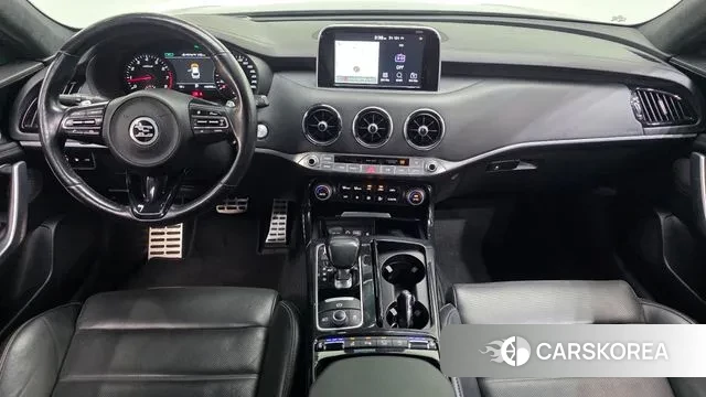 Kia Stinger id 3779284 из Кореи 17