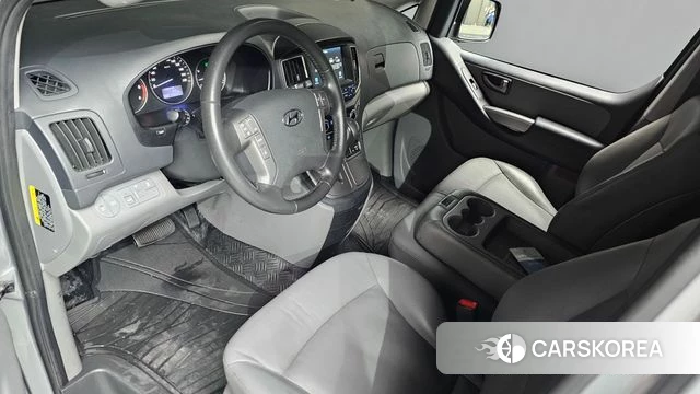 Hyundai The New Grand Starex id 4568151 из Кореи 17
