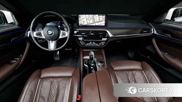 BMW 5 Series (G30) id 3401924 из Кореи 17