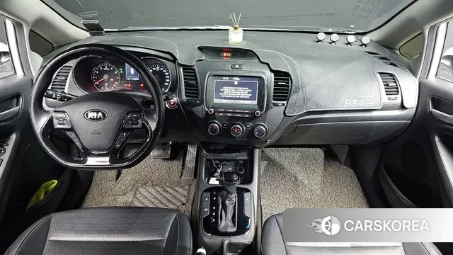 Kia The New K3 id 3692907 из Кореи 17