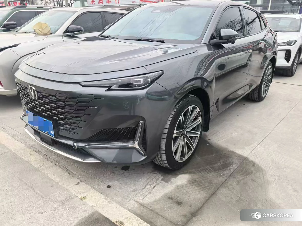 Chang'an UNI-K id 4405783 из Китая 11