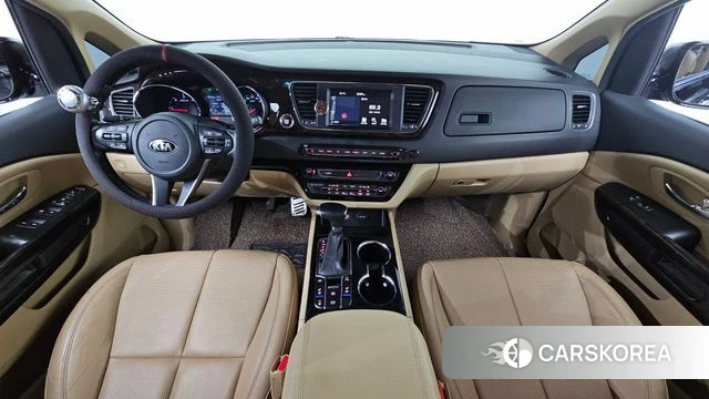 Kia The New Carnival id 4677660 из Кореи 17