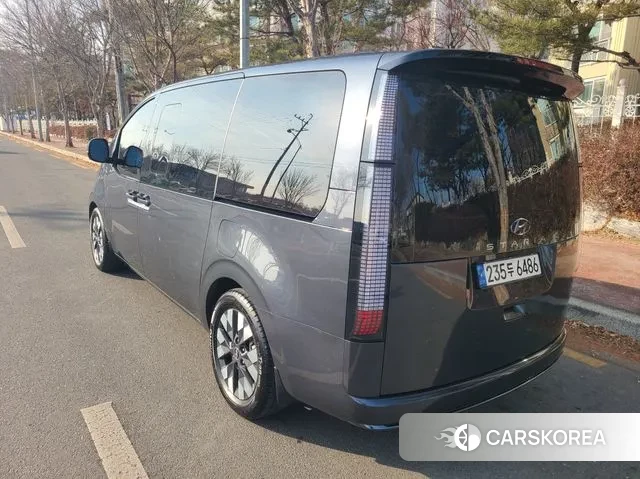 Hyundai Staria id 3649418 из Кореи 15