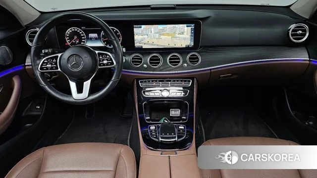 Mercedes-Benz E-Class W213 id 4536293 из Кореи 35