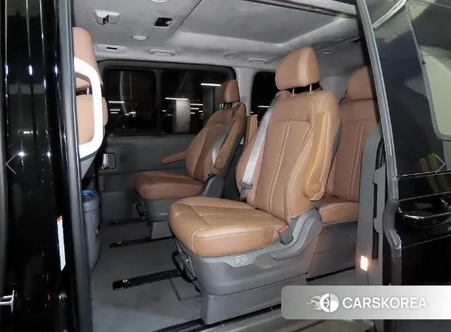 Hyundai Staria id 3711306 из Кореи 17