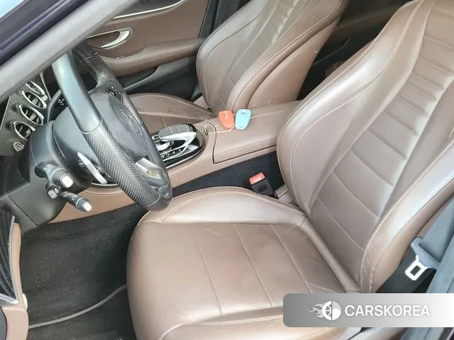 Mercedes-Benz E-Class W213 id 3789627 из Кореи 17