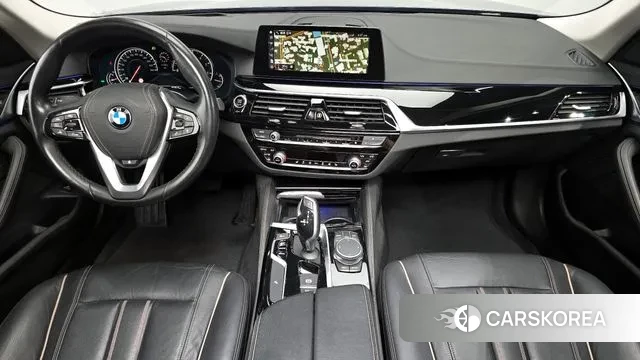 BMW 5 Series (G30) id 3474637 из Кореи 17