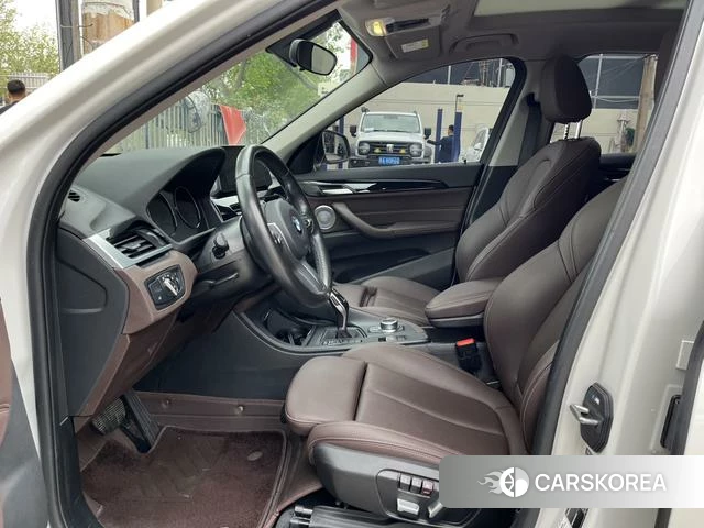 BMW X1 id 4306997 из Китая 7