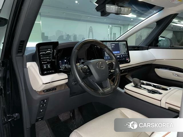 Lexus LM id 4353481 из Китая 29