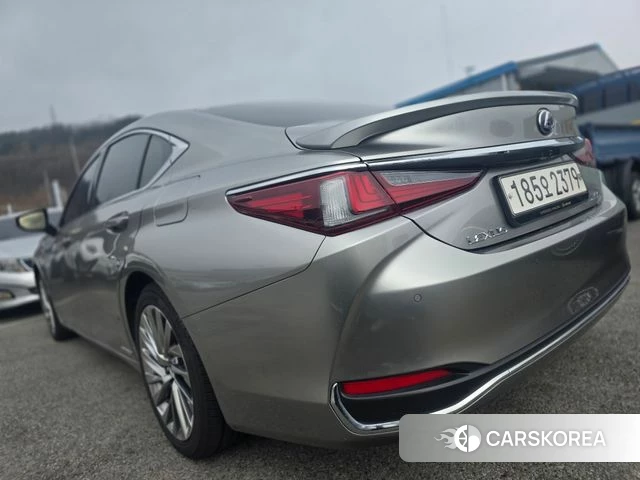 Lexus ES300h 7th generation id 3827900 из Кореи 17