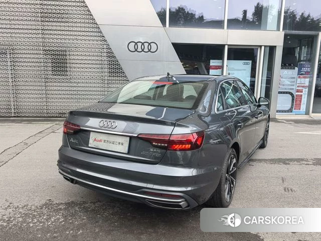 Audi A4L id 4260530 из Китая 10