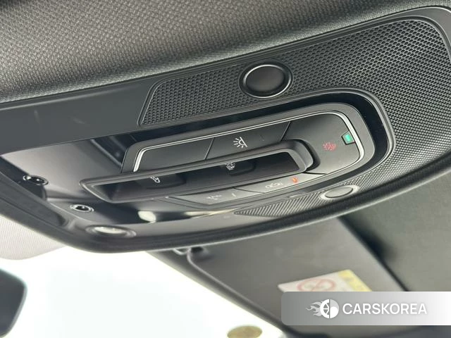 Audi A4L id 4263695 из Китая 19