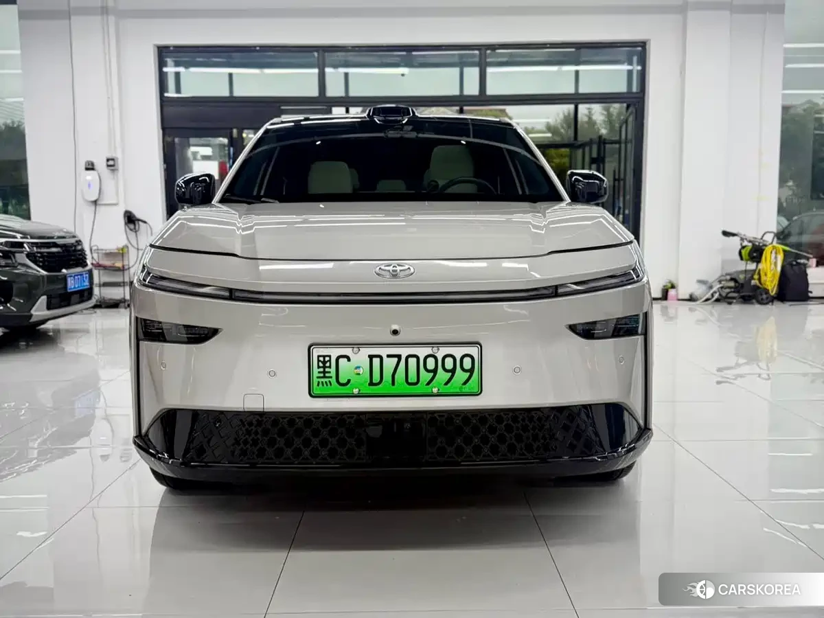 Toyota Platinum Wisdom 3X id 4577471 из Китая 21
