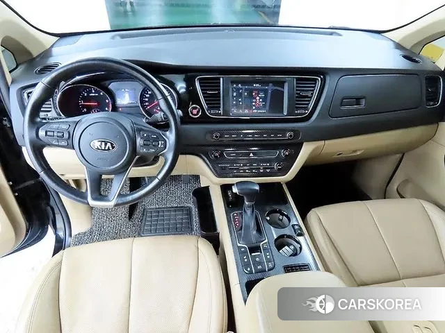 Kia The New Carnival id 3402649 из Кореи 17