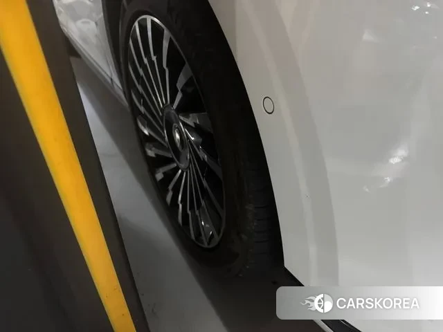 Hyundai Grandeur Hybrid (GN7) id 3383334 из Кореи 13