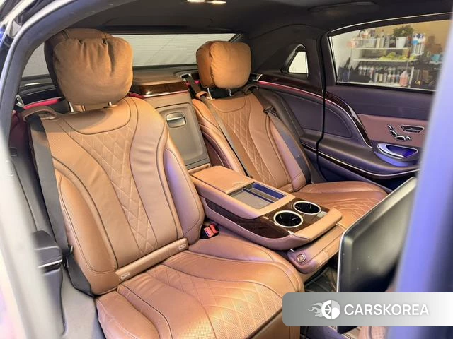Mercedes-Benz Maybach S-class id 4219742 из Китая 26