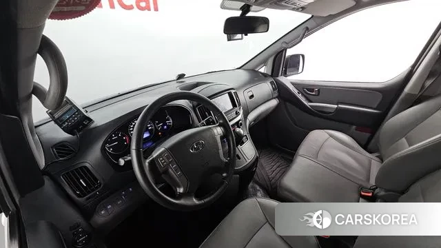 Hyundai The New Grand Starex id 3789513 из Кореи 17