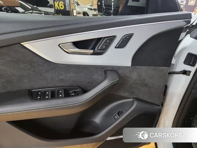 Audi Q8 (4M) id 2997402 из Кореи 17