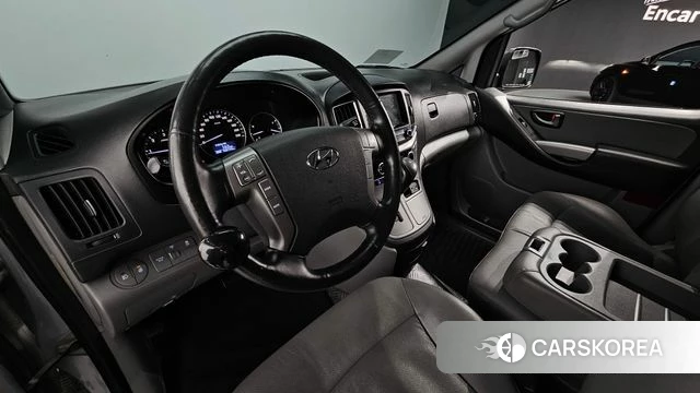 Hyundai The New Grand Starex id 3880294 из Кореи 17