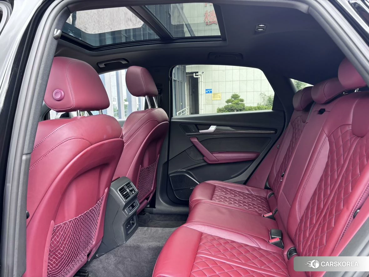 Audi Q5L Sportback id 4455451 из Китая 13