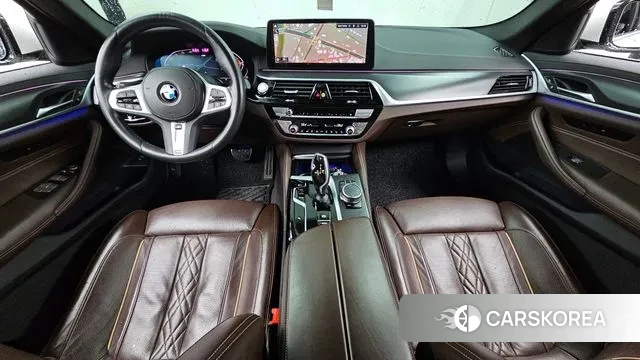 BMW 5 Series (G30) id 3508135 из Кореи 17