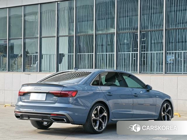 Audi A4L id 3939265 из Китая 16