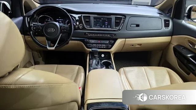 Kia The New Carnival id 3429496 из Кореи 17