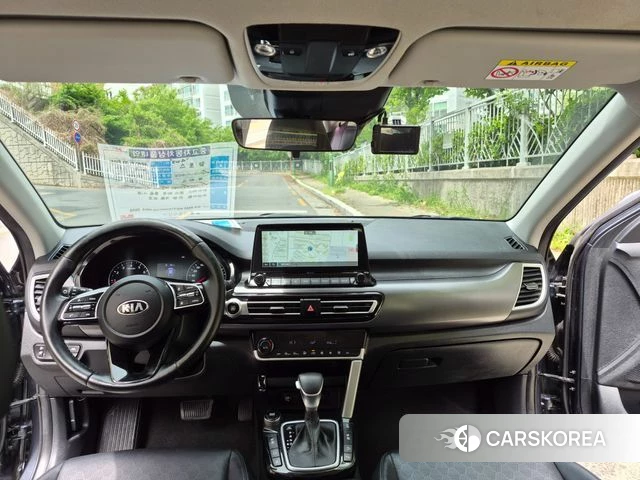 Kia Seltos id 4195985 из Кореи 17
