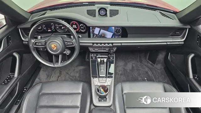 Porsche 911(992) id 2960246 из Кореи 17